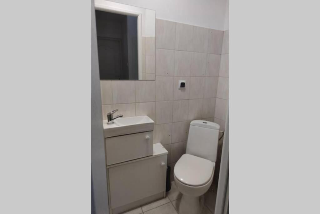 Pokój dla dwojga w zacisznej części Sopotu z łazienką wspólną dla dwóch pokoi Exterior foto